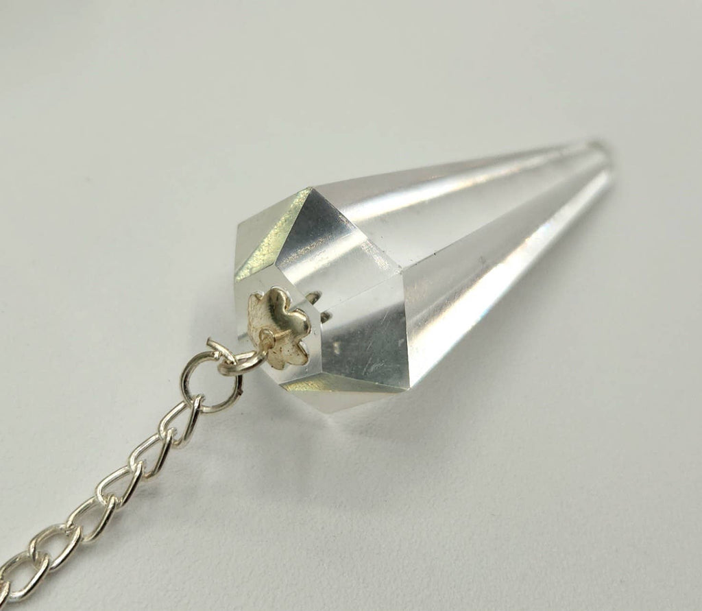 Clear Quartz Pendulum w/Silver Plated Chain