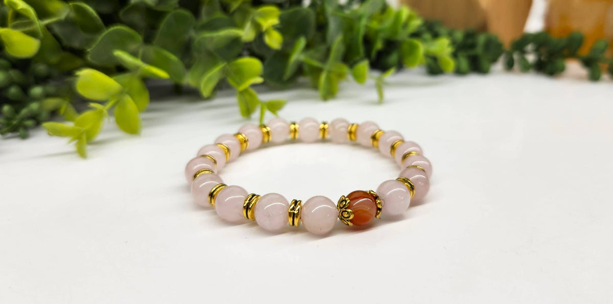 LOVE SURROUNDS YOU - R. Quartz/Banded Carnelian(center)-8mm