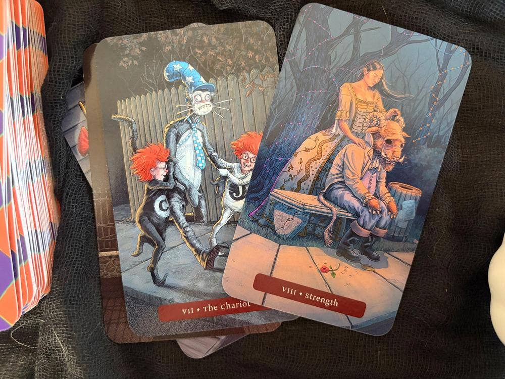 Trick or Treat Tarot (Halloween Tarot Card Deck)