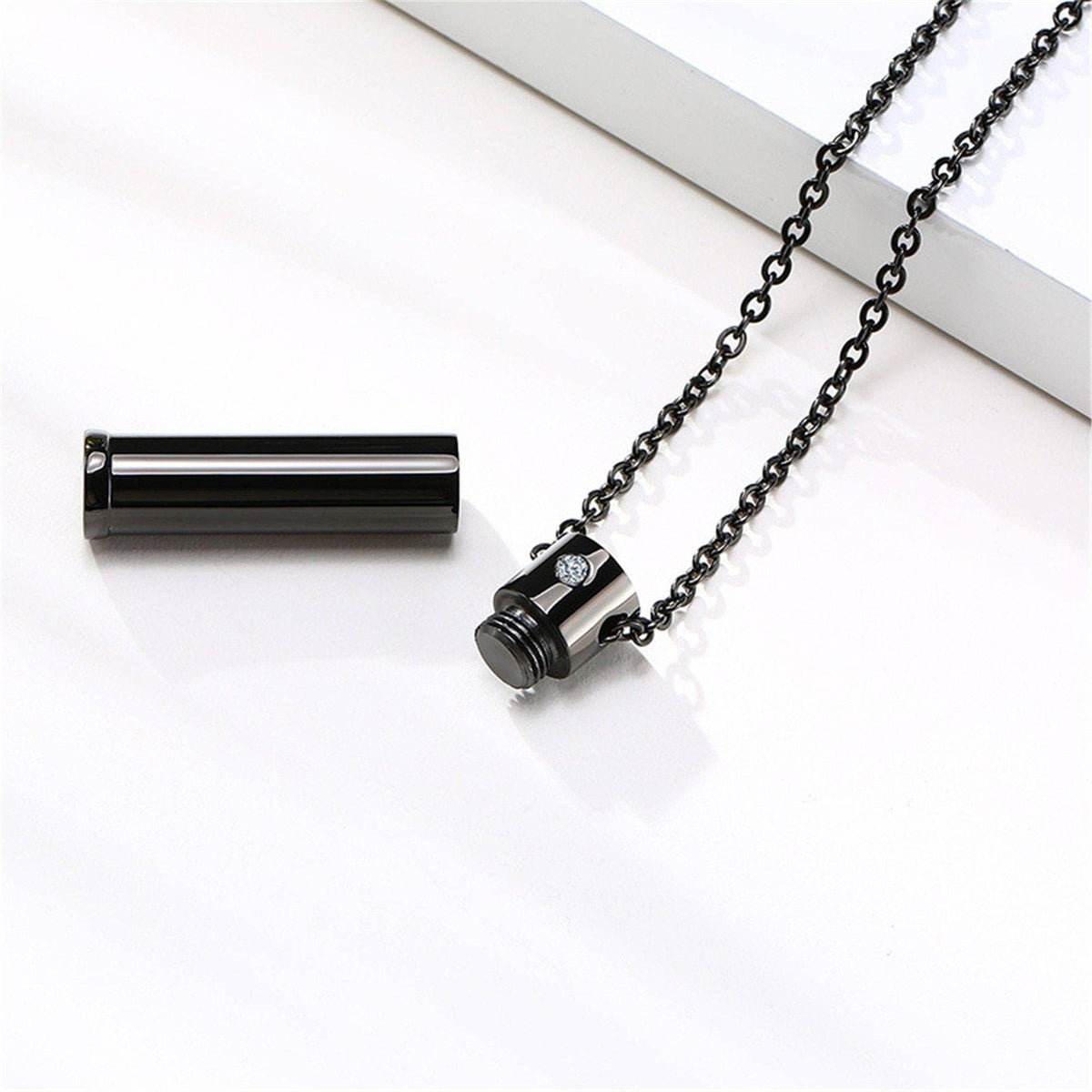 Human Ashes Urn Pendant Necklace in Stainless Steel: Black / No Engrave