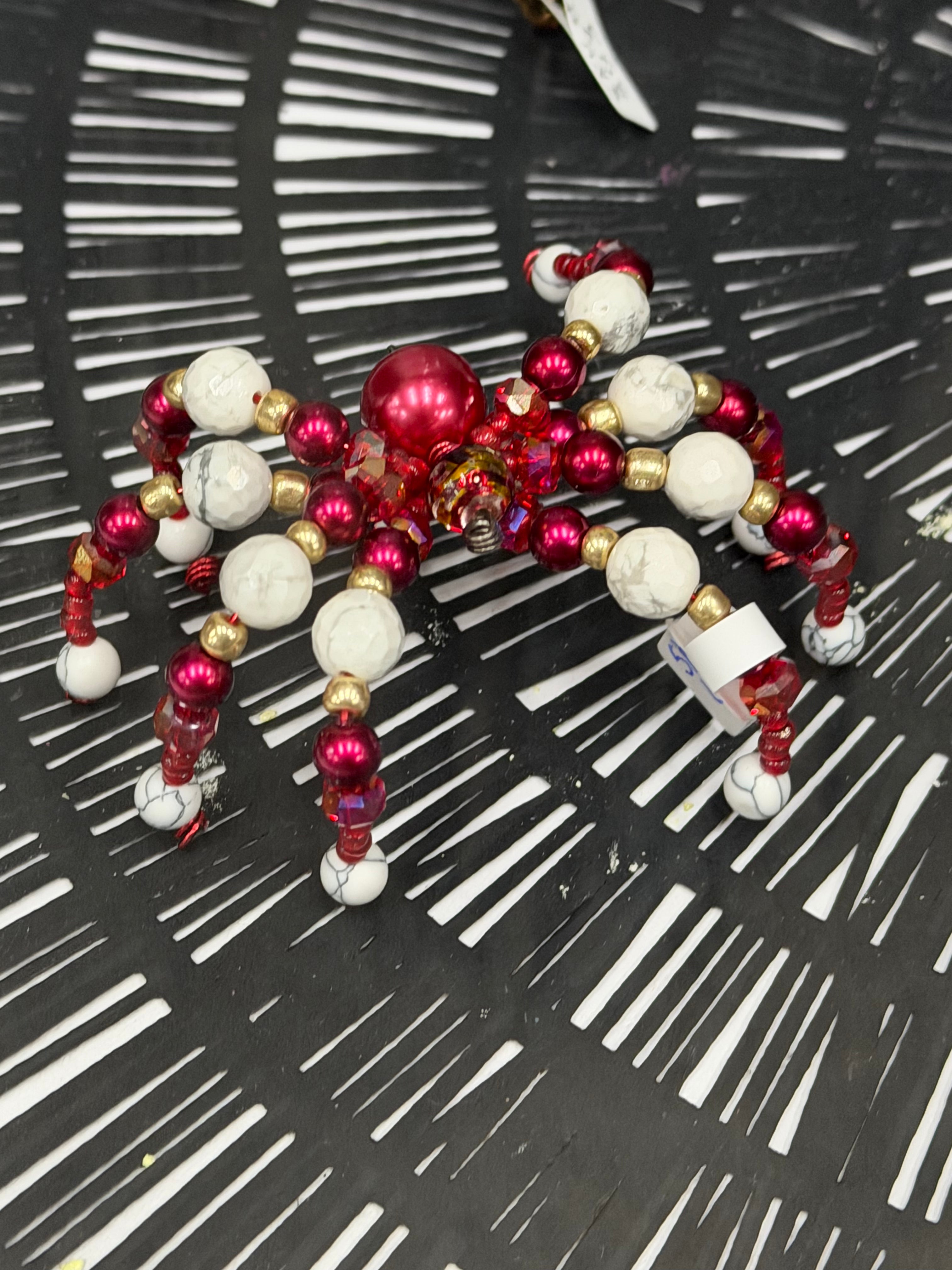 Beaded Spider sm red + white