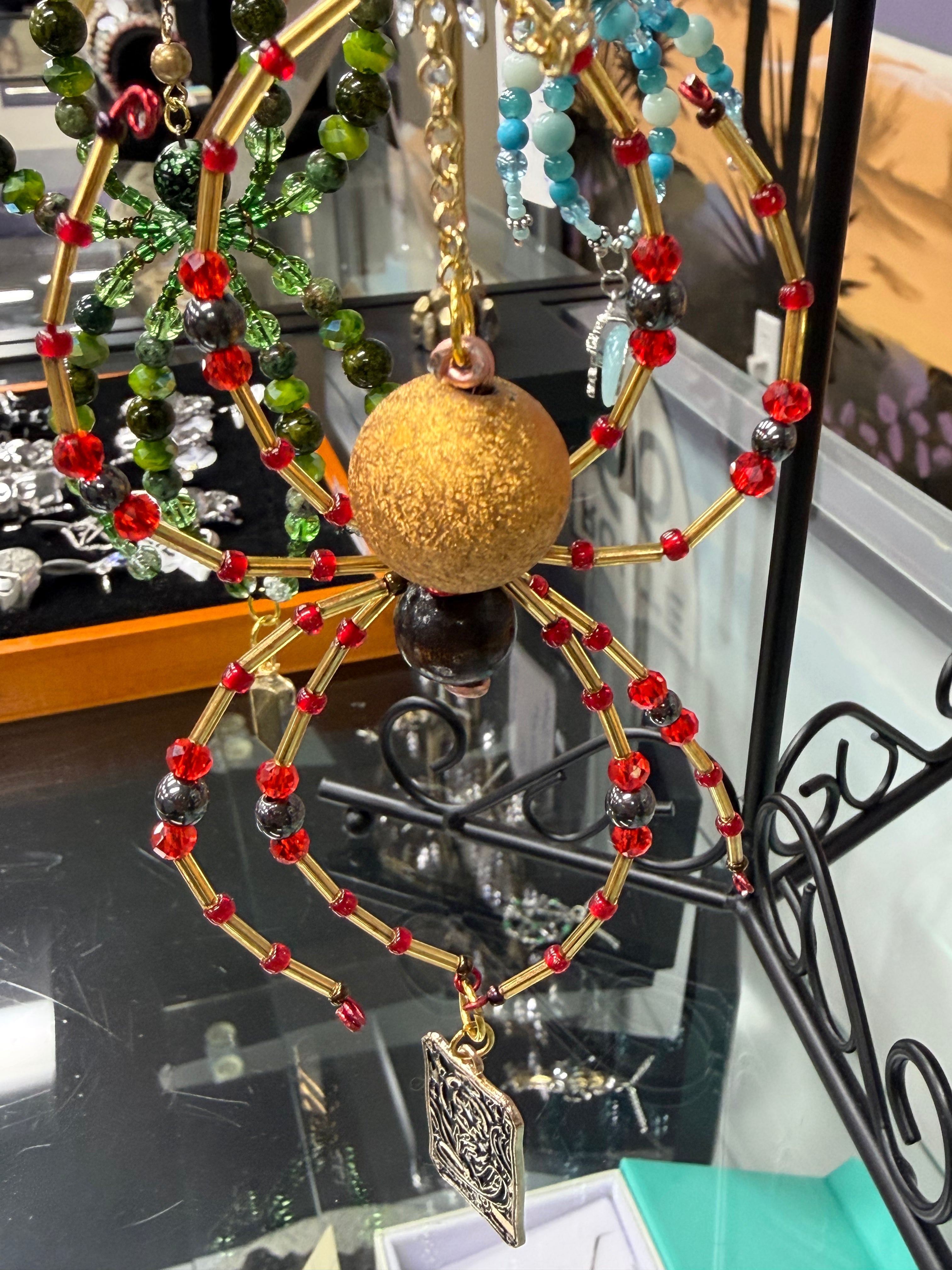 Hanging Beaded Spider red w/tarot