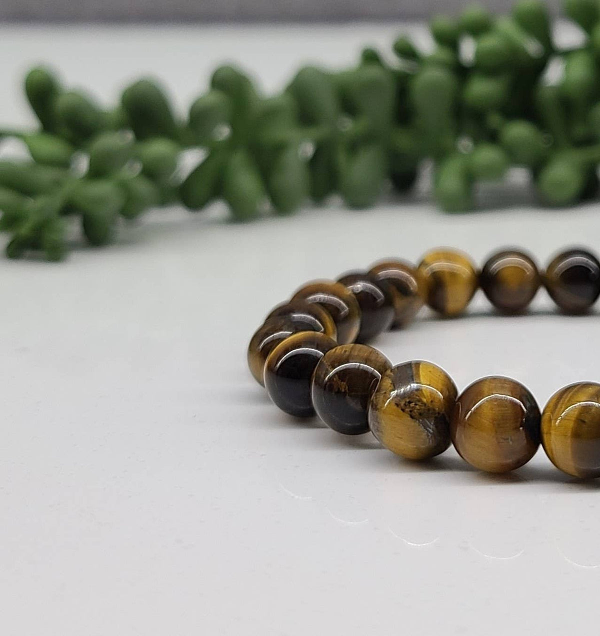 Yellow Tiger Eye Bracelet Stretchable 8mm Beads 7.5" Long: Bracelets Only