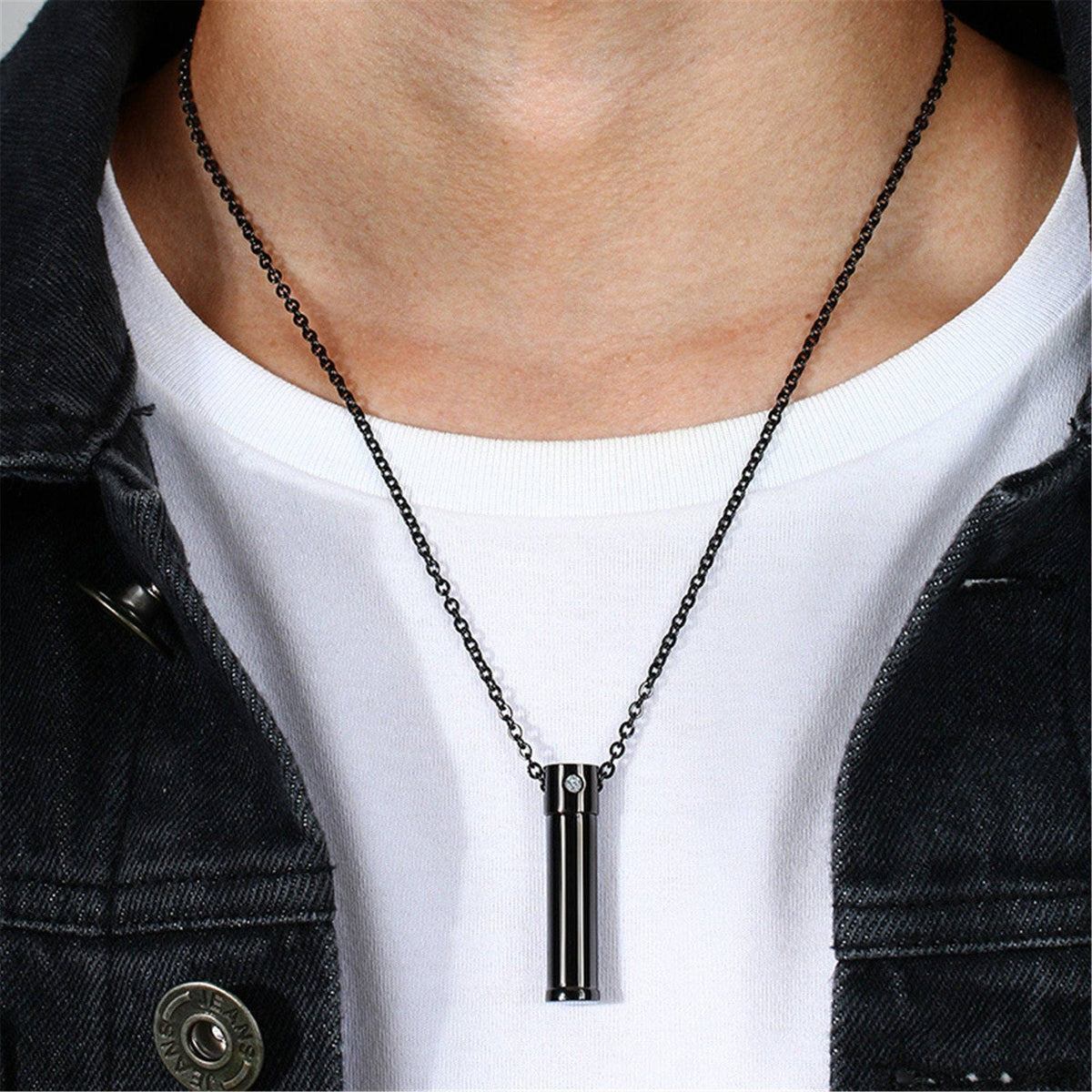 Human Ashes Urn Pendant Necklace in Stainless Steel: Black / No Engrave