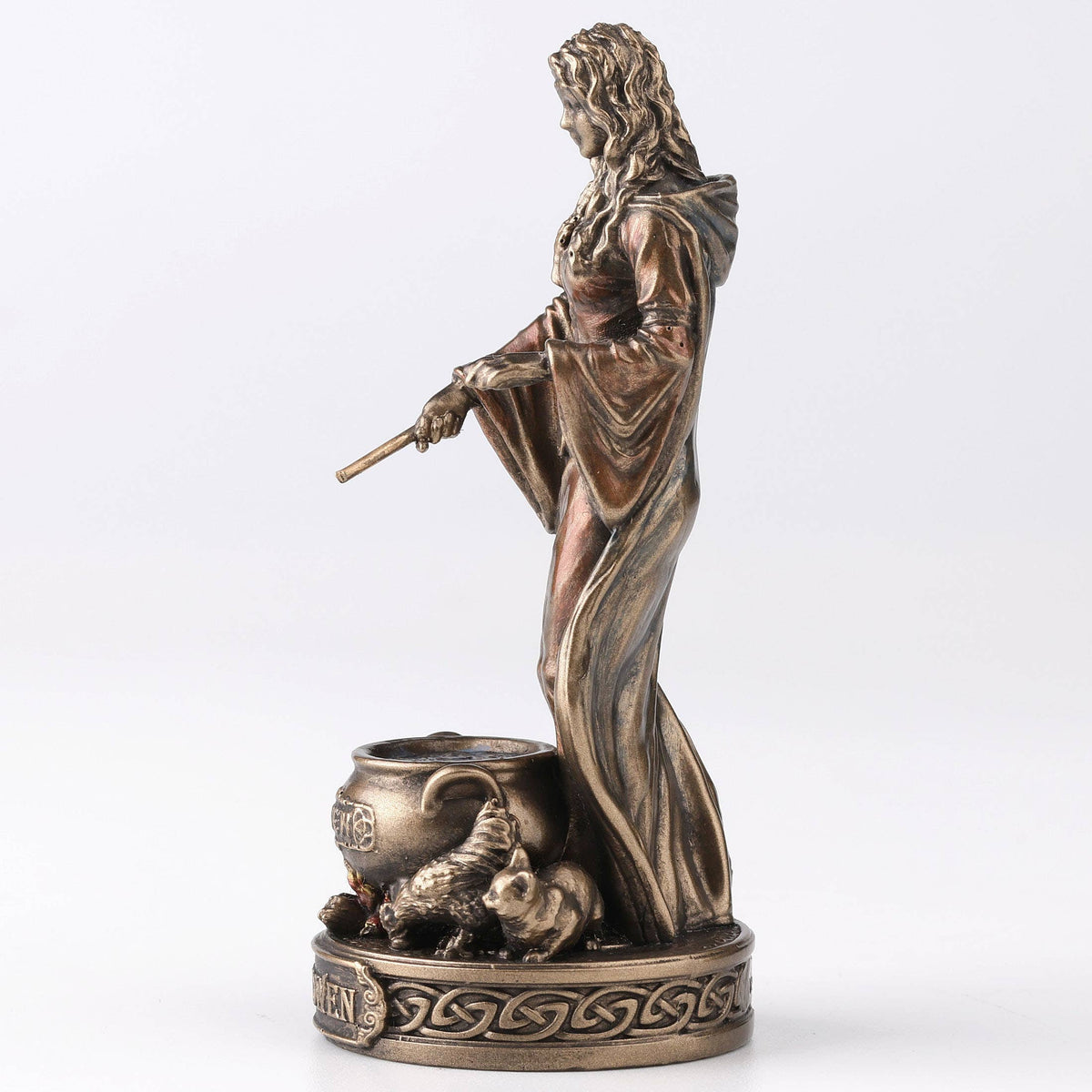 Ceridwen The Welsh Goddess Of Rebirth
