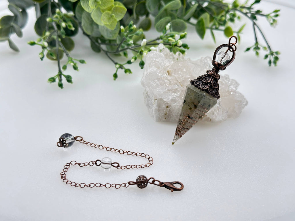 Prehnite Gemstone Chips w/ Copper in Resin Pendulum