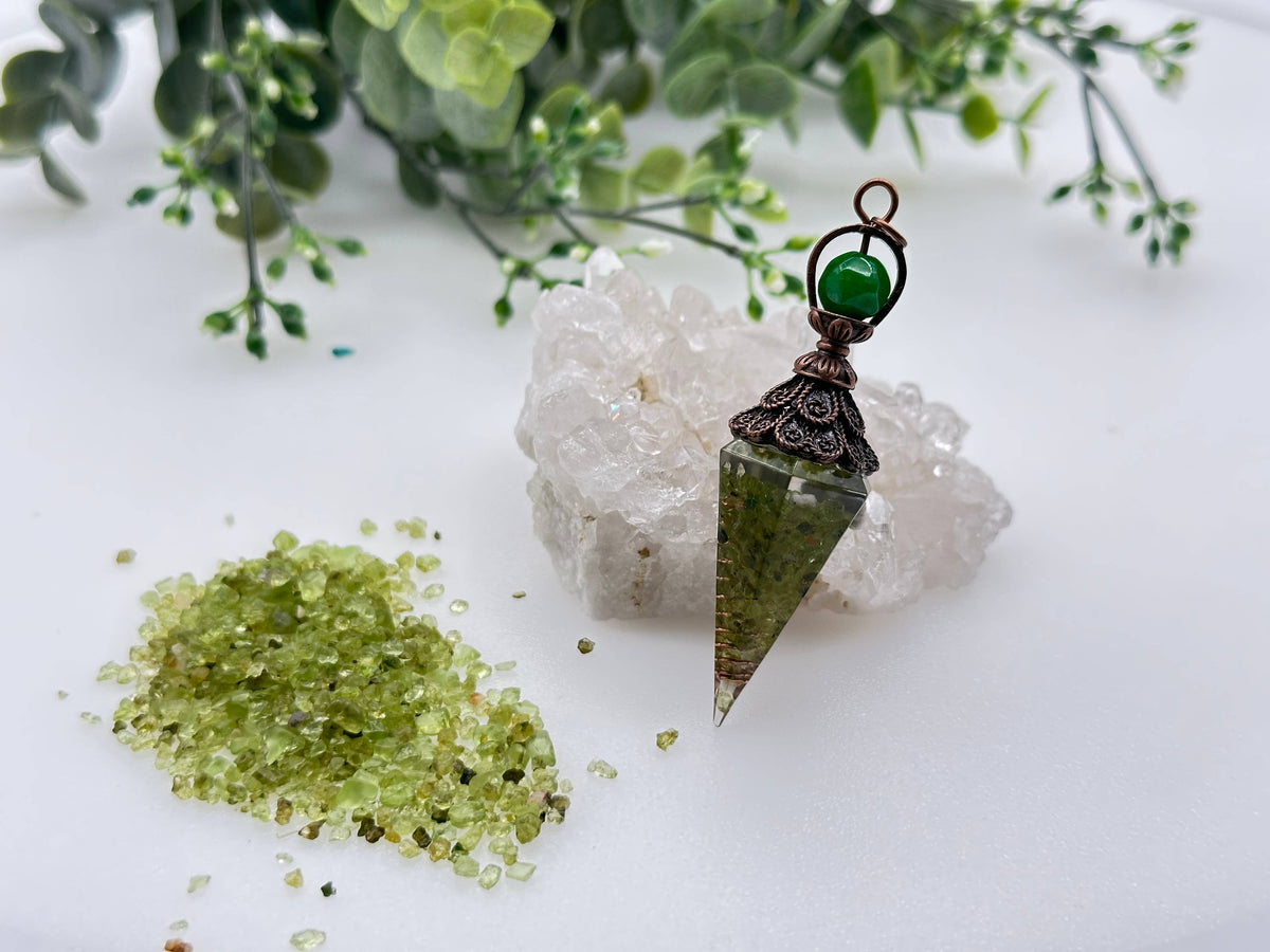 Prehnite Gemstone Chips w/ Copper in Resin Pendulum